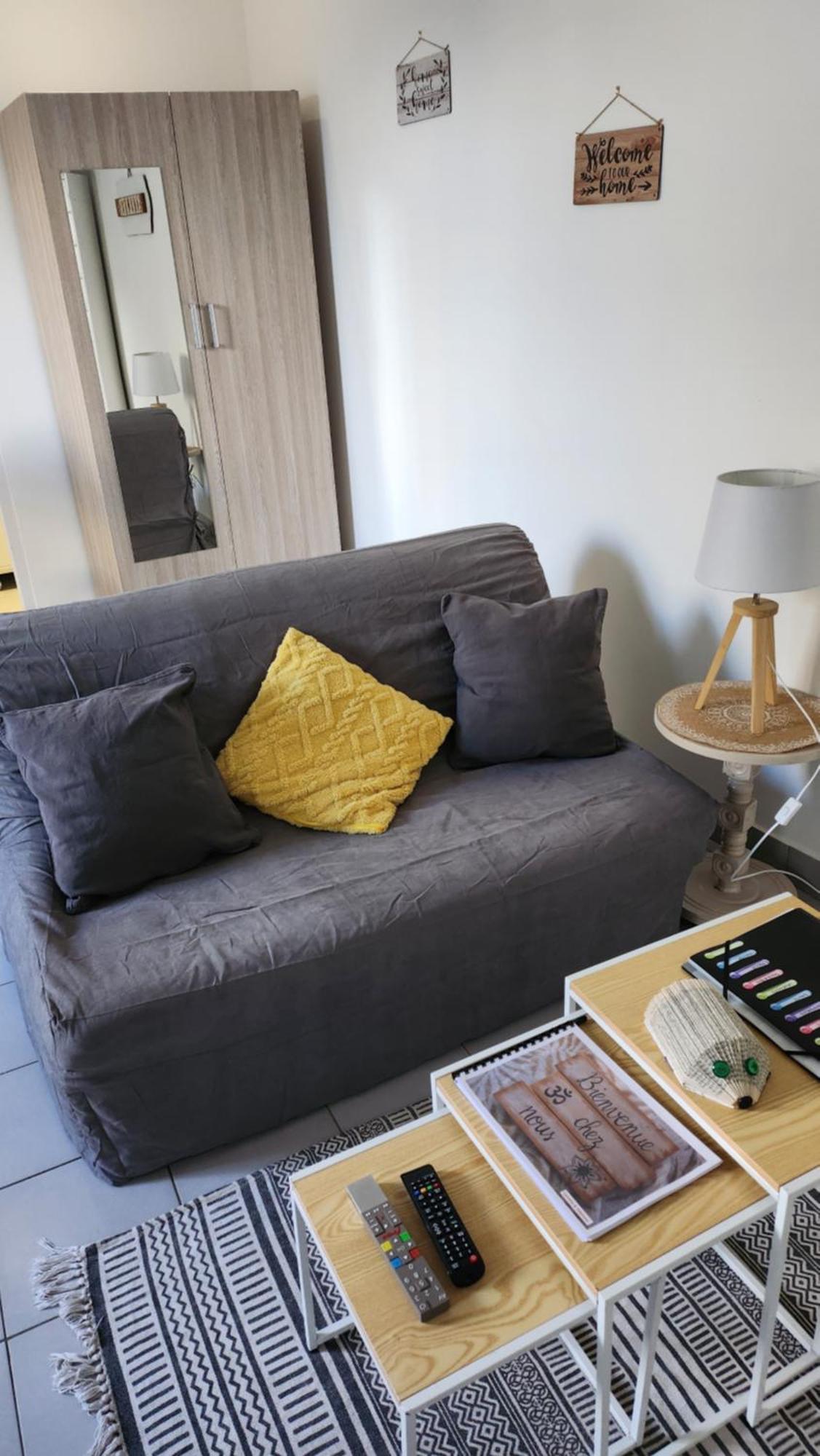 Joli Studio En Centre Ville Faremoutiers Ngoại thất bức ảnh